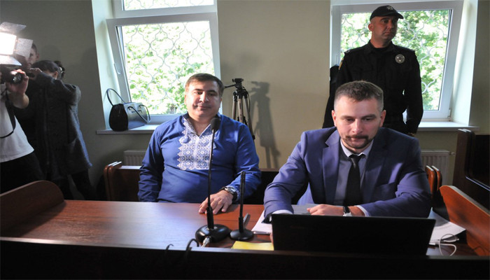 Печерский суд Киева отпустил Саакашвили