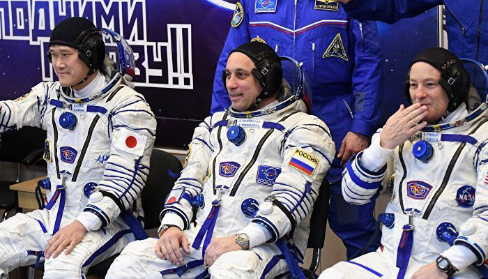 U.S., Russian, Japanese crew blasts off for space station
