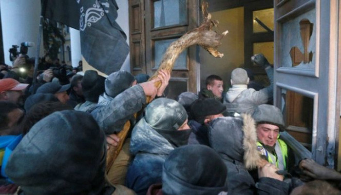Акция сторонников Саакашвили в Киеве: пострадали 60 полицейских