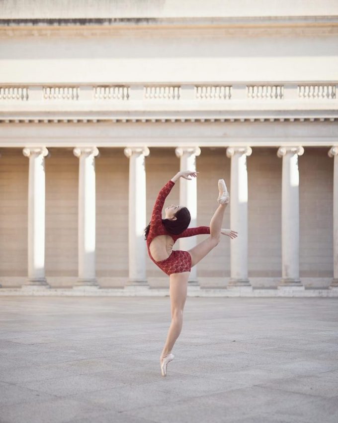 Շքեղ ֆոտոշարք. բալետի պարուհիները՝ քալիֆորնիացի լուսանկարչի օբյեկտիվում