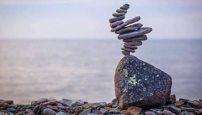 Amazing Rock Balancing by Pontus Jansson