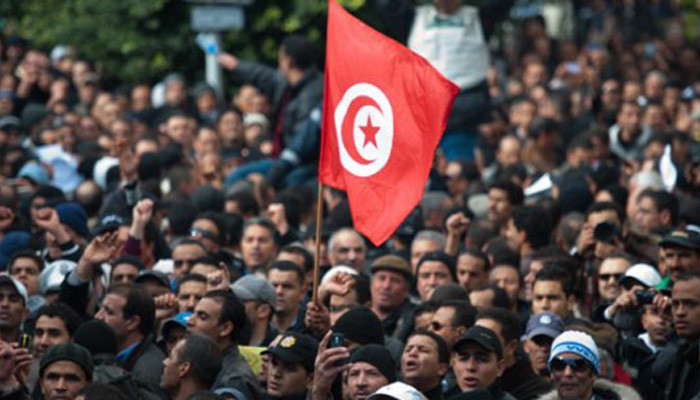 Тунис вновь охватили протесты