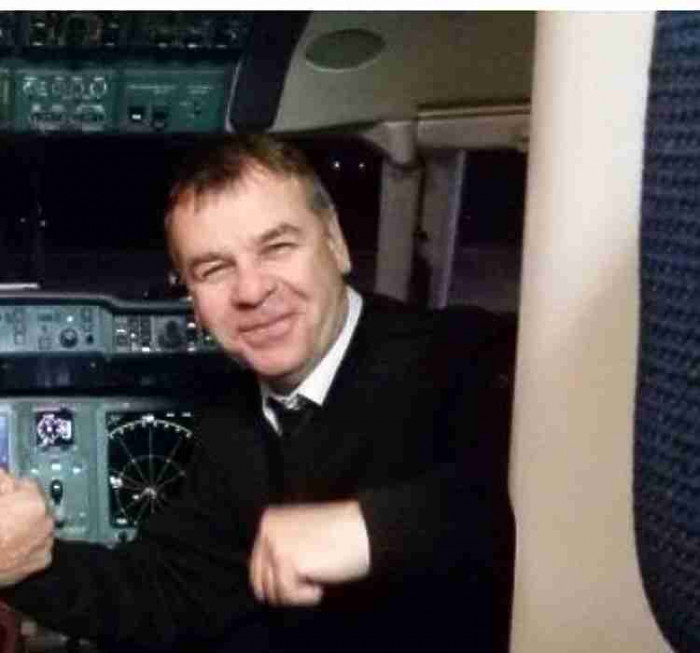 Валерий Губанов, капитан воздушного судна, 51 год.