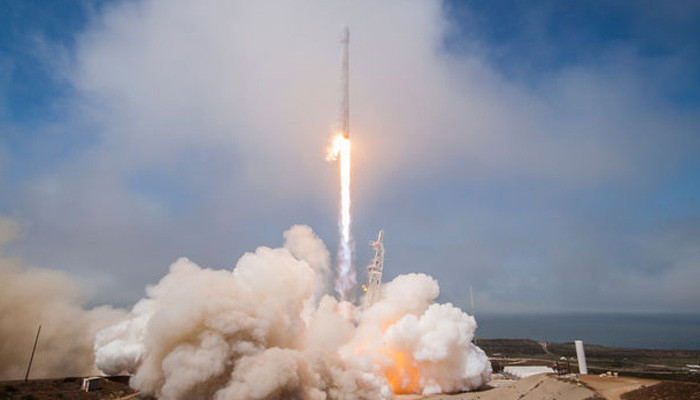 Ракета SpaceX пробила огромную дыру в ионосфере Земли