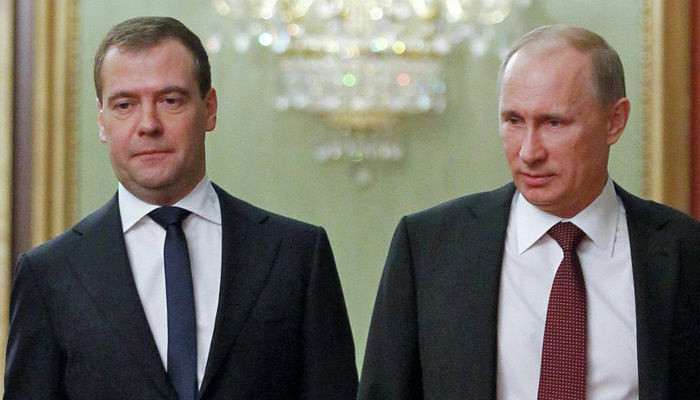 Опубликованы доходы Путина и Медведева