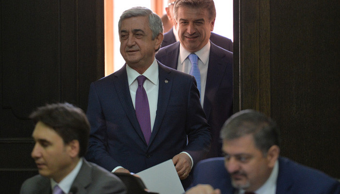 Саргсян предложил заменить его на посту главы правящей партии Карапетяном