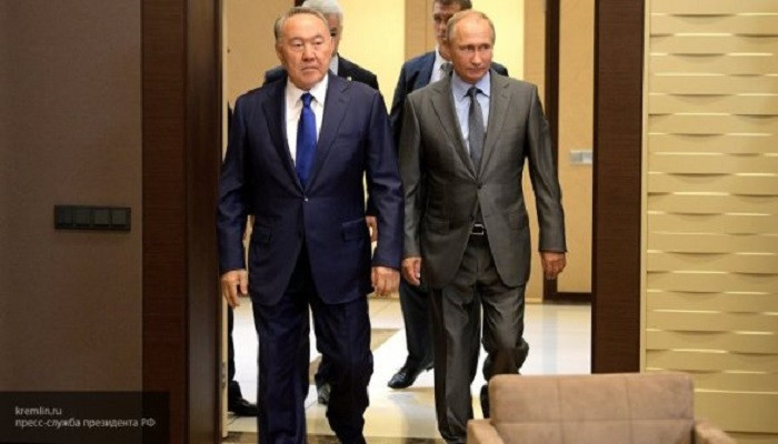 Путин обсудил с Назарбаевым ситуацию в Армении