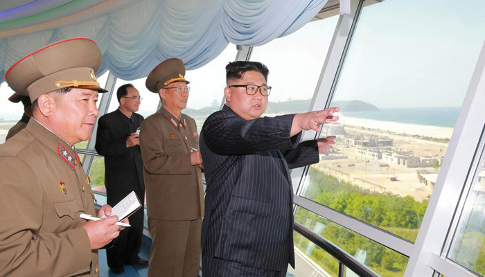 Ким Чен Ын сменил военное руководство Северной Кореи