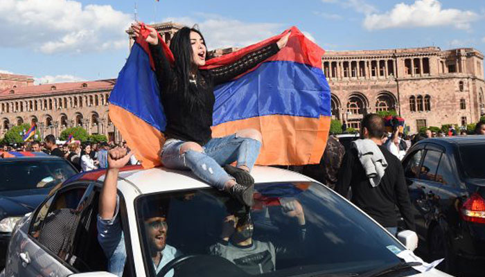«Ինչպես Հայաստանի «ամենահնազանդ աղջիկները» հեղափոխություն կատարեցին». քննարկում Վաշինգթոնում