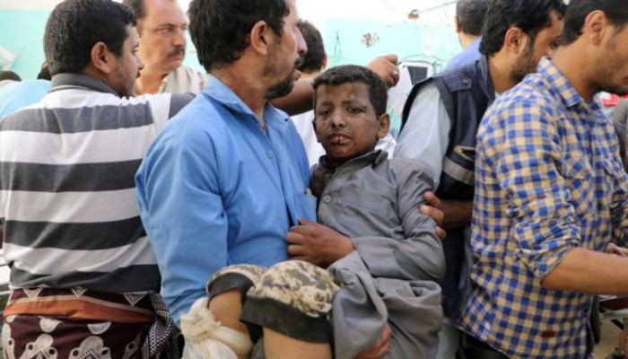 Yemen'de çocukları taşıyan otobüse saldırı