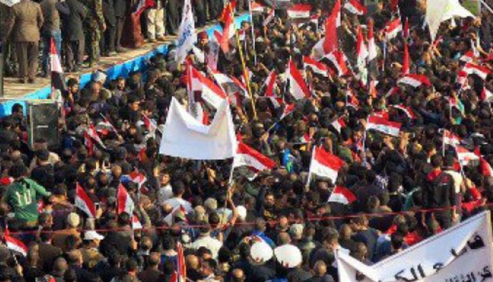 Массовые беспорядки в Ираке: демонстранты жгут правительственные здания
