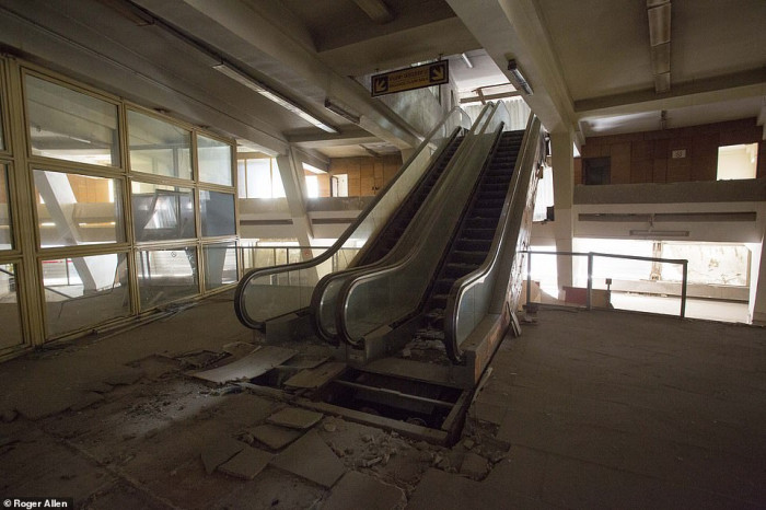 Inside the 'revolutionary' Soviet airport that was once the height of luxury but now faces demolition in Armenia