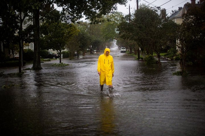 Жертвами урагана Флоренс в США стали более 40 человек
