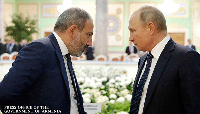 Путин не обсуждал с Пашиняном перспективы визита в Армению - Песков