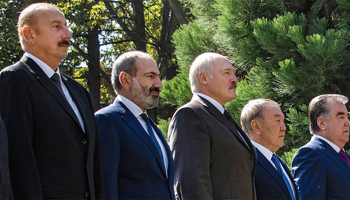 Коммерсант: "Как премьер Армении стал нечужим среди своих"