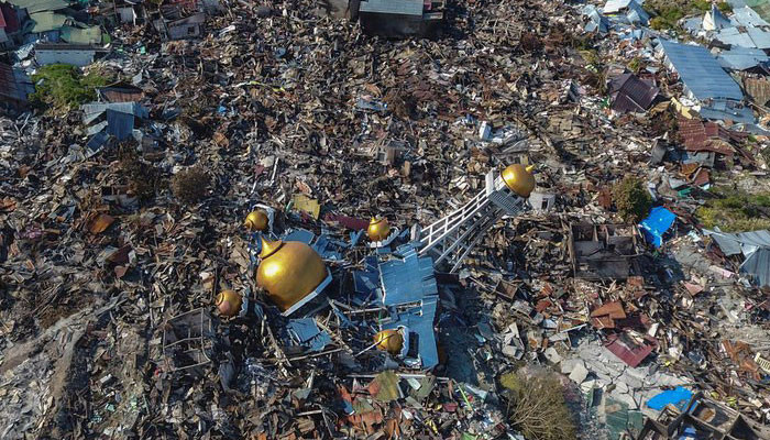 Индонезия оценила ущерб от землетрясения и цунами в 911 млн долларов