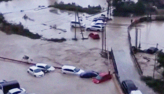 При наводнении на Кубани пострадали 60 человек