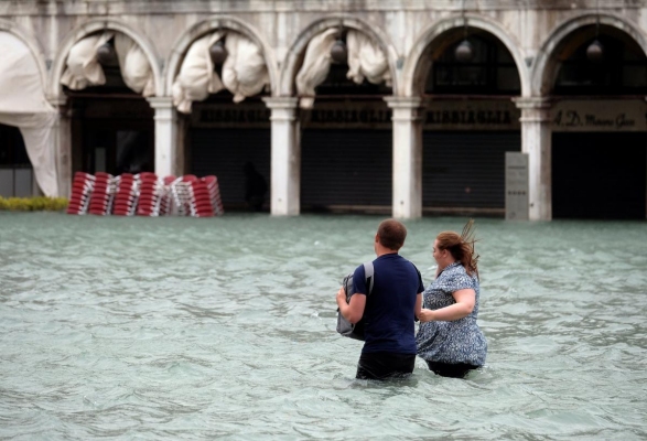 Italy Flooding Inundates 70 Percent of Venice; 7 Killed Countrywide