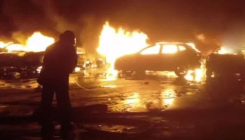 Several hundred Maserati burned in a fire in the port of Italy