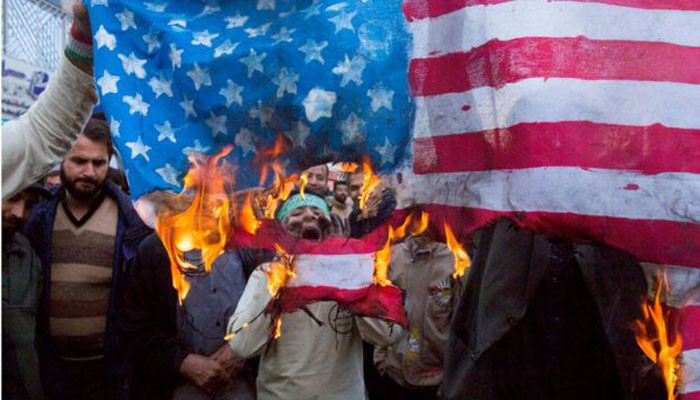 США накладывают строжайший режим санкций на Иран