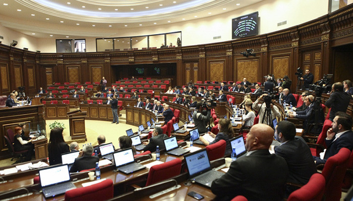 Парламент Армении принял государственный бюджет на 2019 год