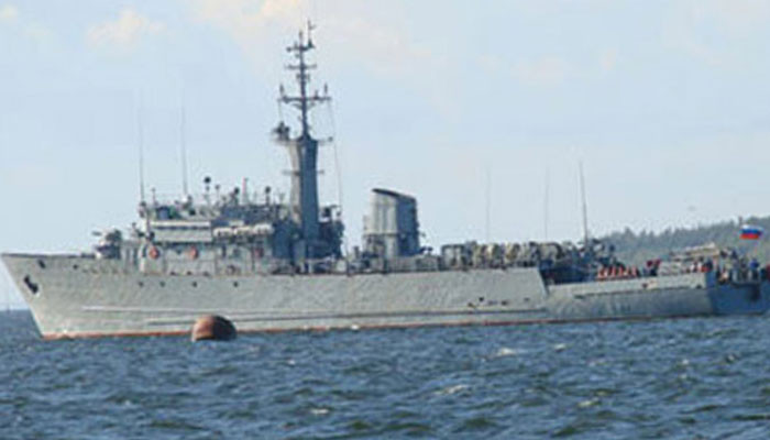 Russian navy ship moves towards sea shared by Ukraine and Russia
