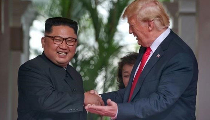 Трамп пообещал Ким Чен Ыну исполнить "все его желания"
