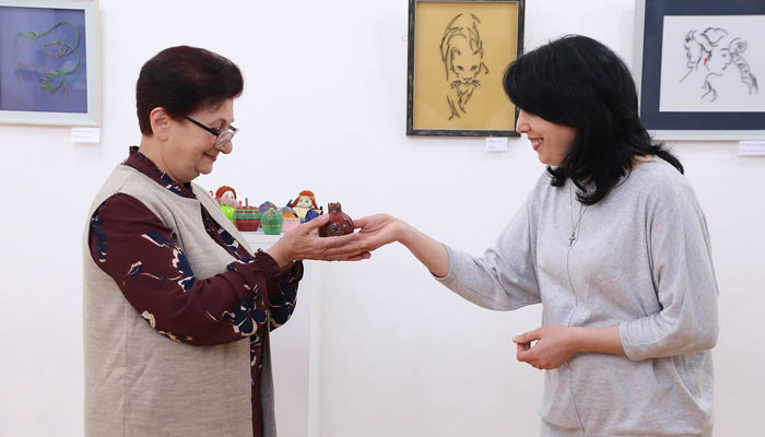 Naregatsi Art Institute unveiled Liliya Tonakanyants' exhibition entitled "From Felt to Quilling"