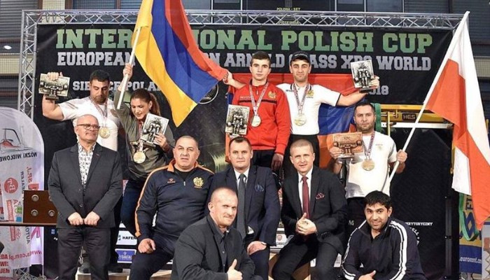 Փաուերլիֆթինգի Հայաստանի հավաքականը մեդալների հարուստ ավարով է վերադարձել Լեհաստանից