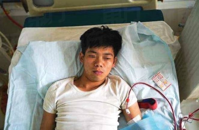 Chinese man sold his kidney for iPhone &amp; is disabled for life