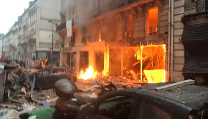 Massive explosion rocks Paris bakery