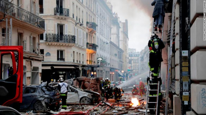 Paris 'gas explosion' kills four in city centre