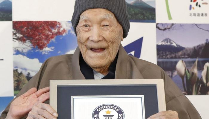 Старейший мужчина в мире Масадзо Нонака умер в возрасте 113 лет