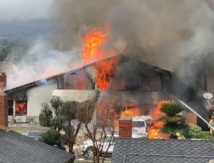 California plane crash - five dead after aircraft smashes into house