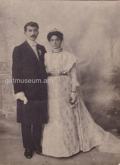 Նկ.4. Ղևոնդ և Մարիամ Քյուրքչյաններ, Սեբաստիա, 1911թ.