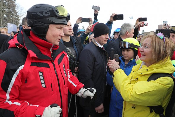 Как Путин и Лукашенко катались в Сочи на лыжах