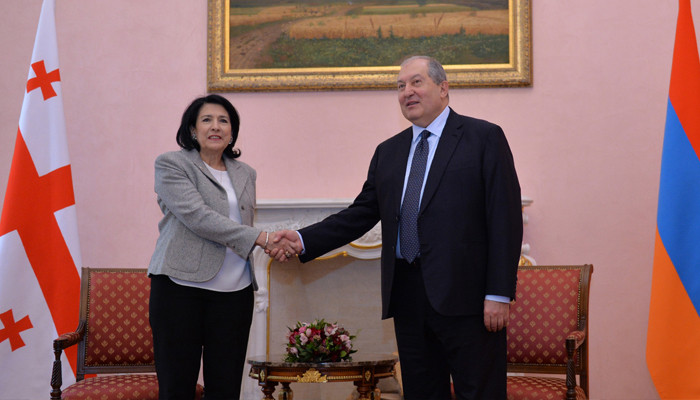 Հայաստանի և Վրաստանի նախագահներն առանձնազրույց են ունեցել