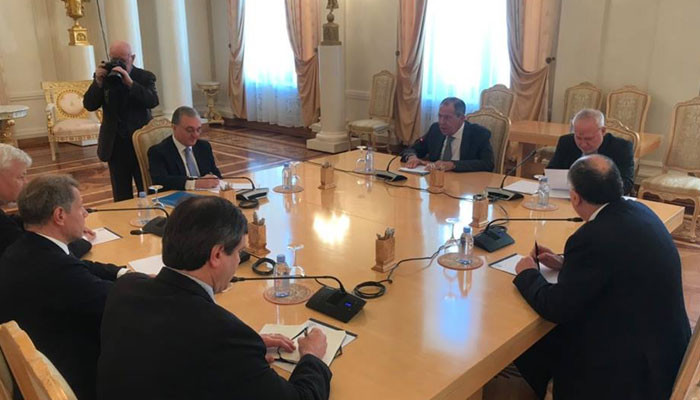 Встреча глав МИД России, Армении и Азербайджана продлилась более трех часов