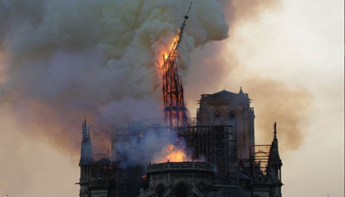 Прокурор Парижа высказался о причине пожара в Нотр-Даме