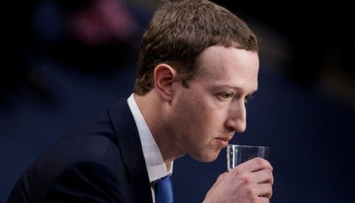 Громкий скандал в Facebook: Цукерберг продавал данные пользователей
