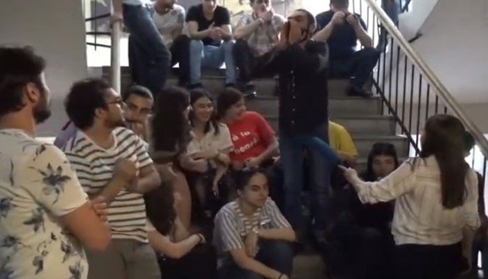Студенты Ереванского государственного института театра и кино бойкотируют выборы ректора