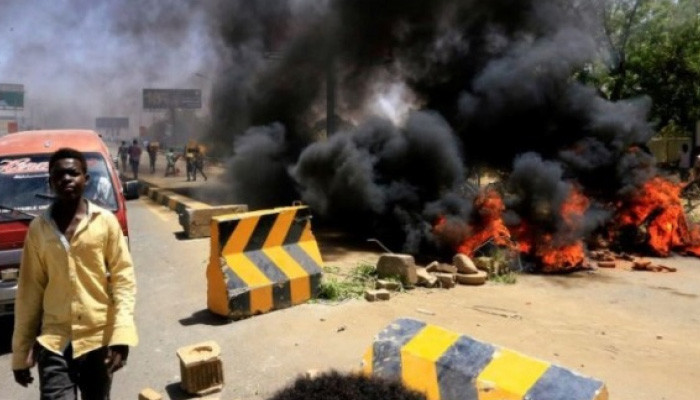 Число погибших при разгоне демонстрантов в Судане увеличилось до 60