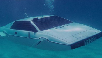 Elon Musk says Tesla has a design ready for a James Bond-style submarine car