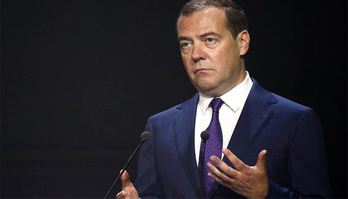 Медведев назвал передергиванием попытки свалить на Россию вину за происходящее в Грузии