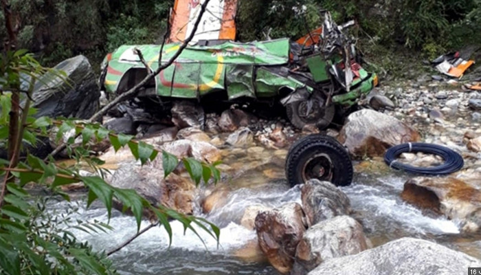 Himachal Pradesh: 43 dead, 35 injured as bus falls into gorge in Kullu