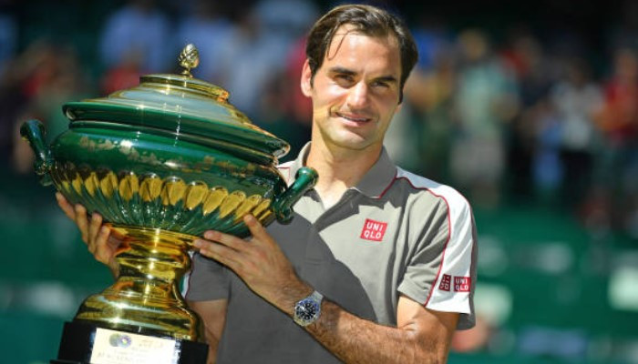 Roger Federer wins 10th Halle title with victory over David Goffin