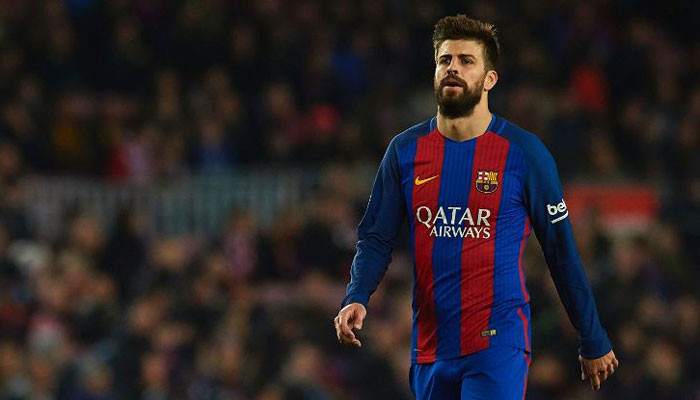 СМИ: футболиста "Барселоны" Пике обязали выплатить €2 млн задолженности по налогам
