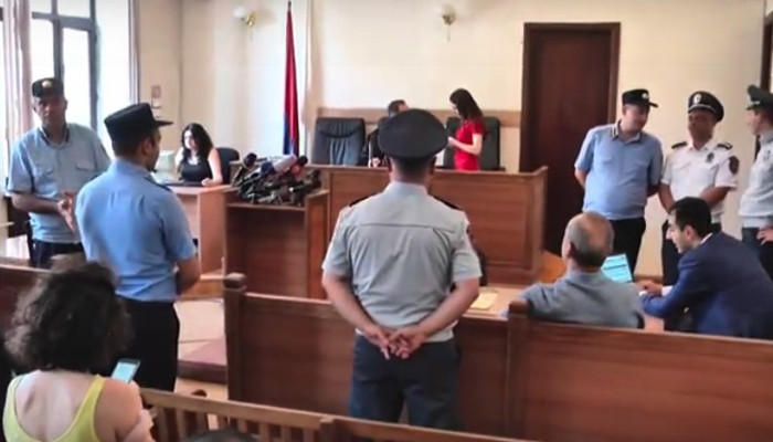 ՀՀ երկրորդ նախագահ Ռոբերտ Քոչարյանի գույքի գործով դատական նիստը հետաձգվեց
