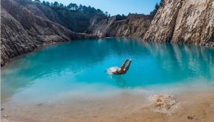 Tourists hospitalised after swimming in Spanish toxic dump known as ‘Galician Chernobyl’ for Instagram photos as the waters look amazing