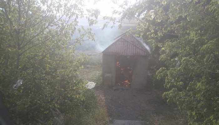 Գյումրի-Մայիսյան ճանապարհին գտնվող մատուռն ամբողջությամբ այրվել է